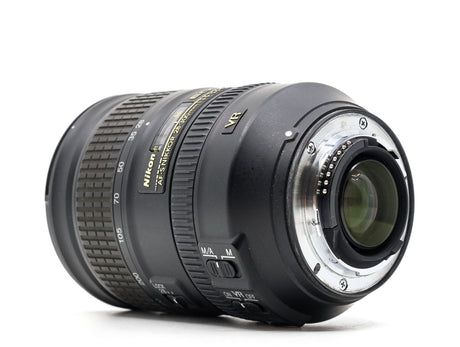 Nikon AF-S Nikkor 28-300mm f/3.5-5.6G IF-ED VR - segunda mano - excelente estado - detalle 3 de 3 - SKU 3784459 - Camera Mark