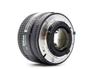 Nikon AF Nikkor 35mm f/2D - segunda mano - excelente estado - detalle 3 de 3 - SKU 3725084 - Camera Market