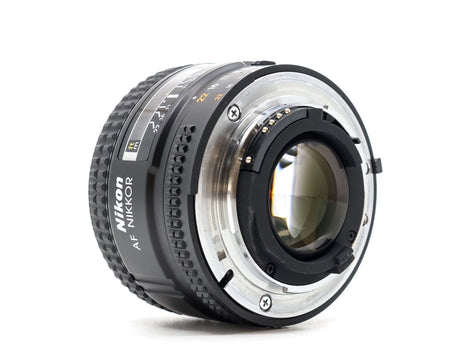 Nikon AF Nikkor 35mm f/2D - segunda mano - excelente estado - detalle 3 de 3 - SKU 3725084 - Camera Market