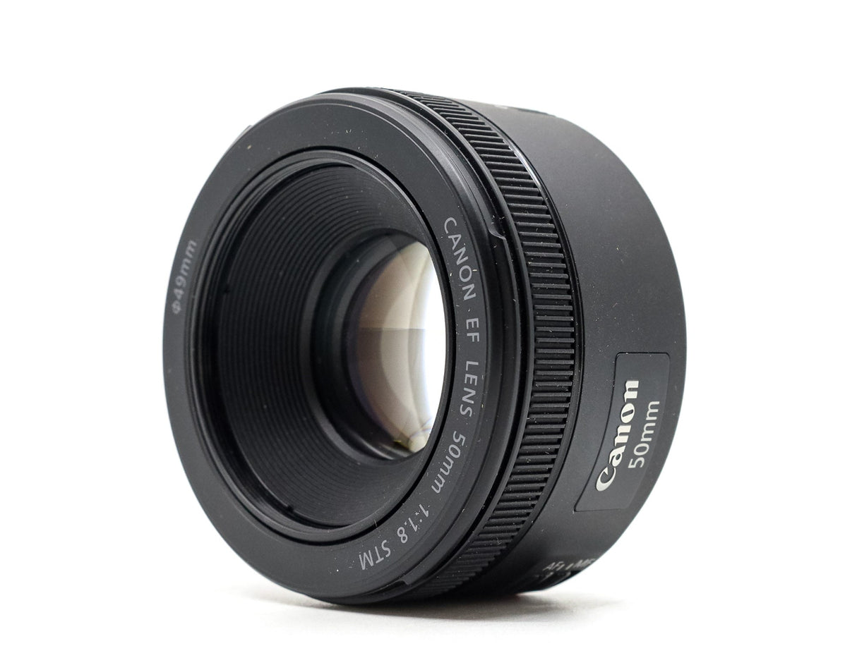 Canon EF 50mm f/1.8 STM - segunda mano - excelente estado - detalle 2 de 3 - SKU 3725123 - Camera Market