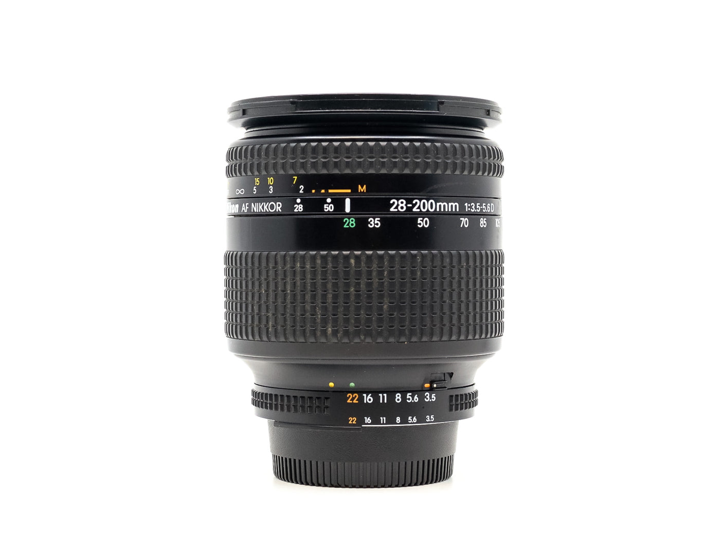 Nikon AF Nikkor 28-200mm f/3.5-5.6D · imagen principal
