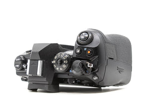 Olympus OM-D E-M1 Mark III - segunda mano - excelente estado - detalle 3 de 4 - SKU 3799835 - Camera Market