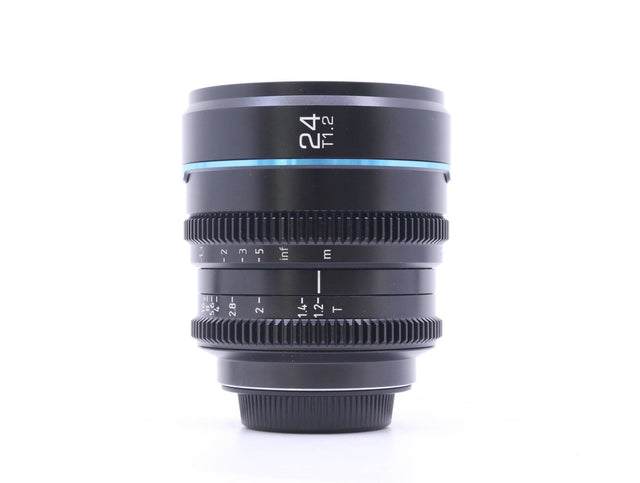 Sirui 24mm T1.2 Nightwalker - Micro Four Thirds Fit - segunda mano - excelente estado - foto principal - SKU 3784265 - Camera