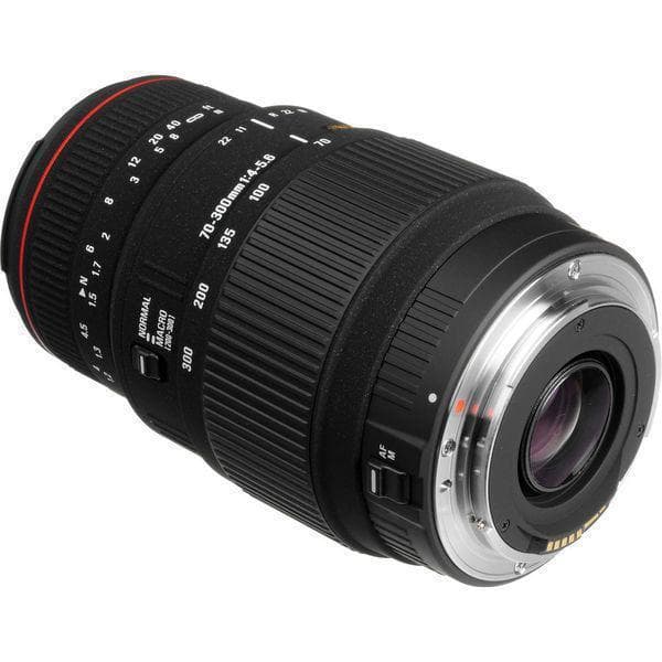 70-300mm F4-5.6 Lenses  · main image