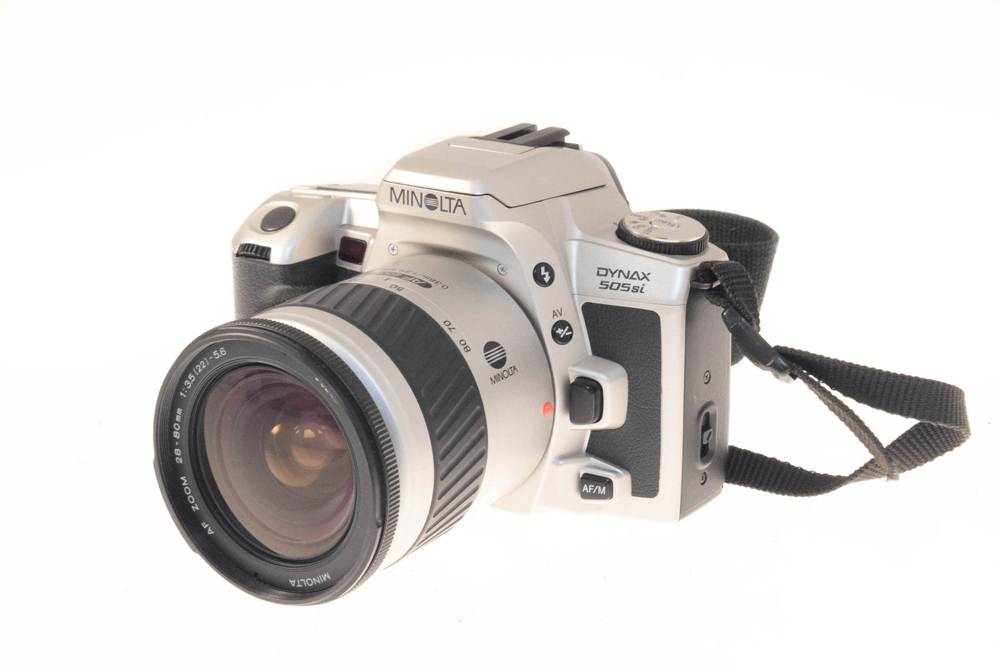 Minolta Dynax 505si + 28-80mm f3.5-5.6 AF Zoom Macro · image principale