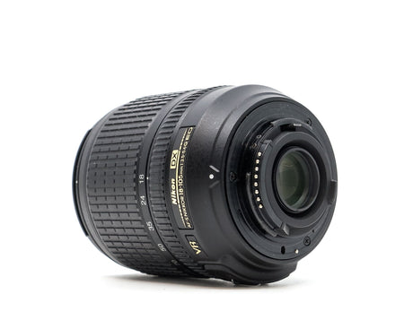 Nikon AF-S DX Nikkor 18-105mm f/3.5-5.6G ED VR - segunda mano - excelente estado - detalle 2 de 6 - SKU 3797269 - Camera Mark