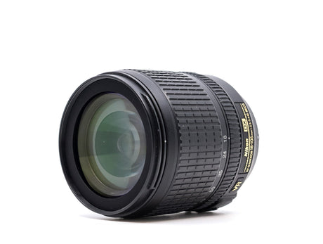 Nikon AF-S DX Nikkor 18-105mm f/3.5-5.6G ED VR - segunda mano - excelente estado - detalle 3 de 6 - SKU 3772987 - Camera Mark