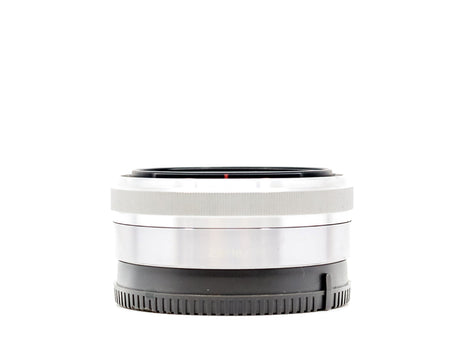 Sony E 16mm f/2.8 - segunda mano - excelente estado - detalle 2 de 4 - SKU 3651886 - Camera Market