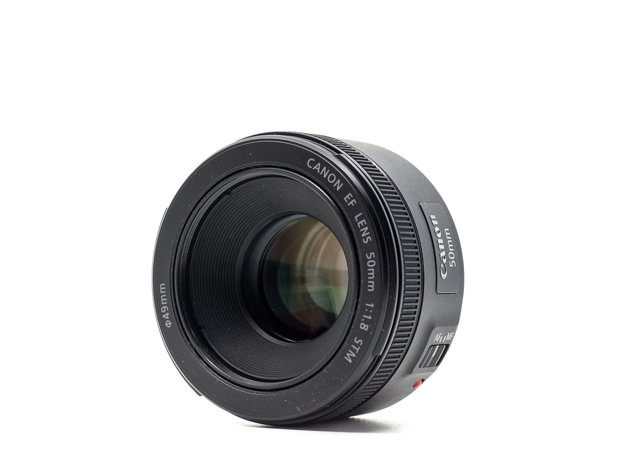 Canon EF 50mm f/1.8 STM - segunda mano - excelente estado - detalle 2 de 4 - SKU 3714488 - Camera Market