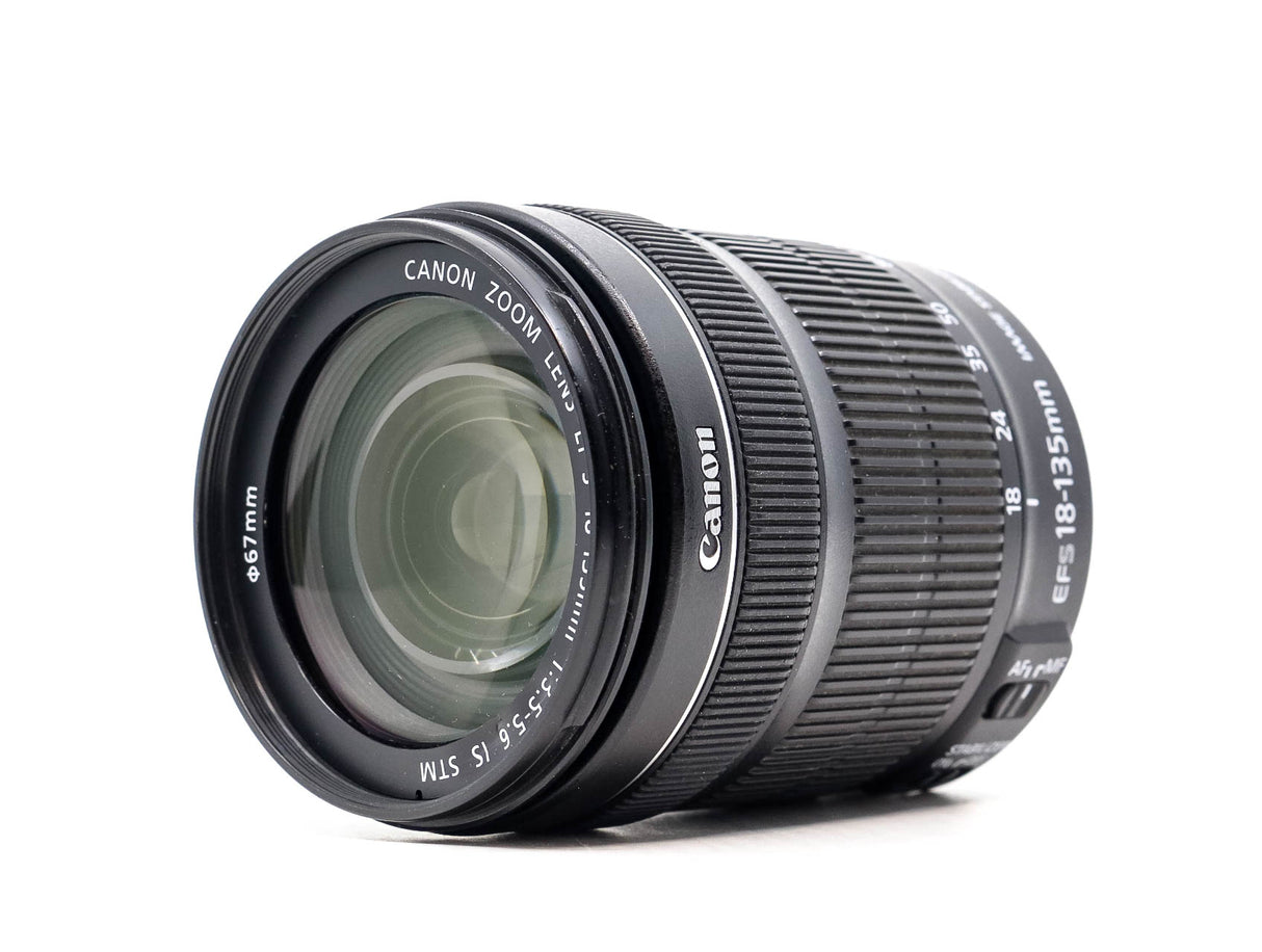Canon EF-S 18-135mm f/3.5-5.6 IS STM - segunda mano - excelente estado - detalle 3 de 4 - SKU 3717348 - Camera Market