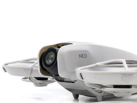 DJI Neo - segunda mano - excelente estado - detalle 3 de 5 - SKU 3785711 - Camera Market
