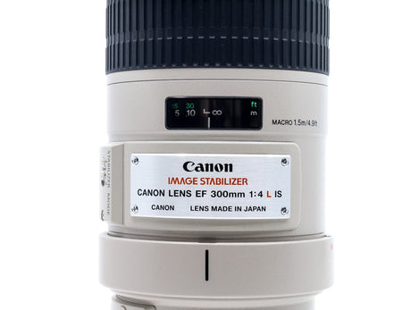 Canon EF 300 mm f/4 L IS USM