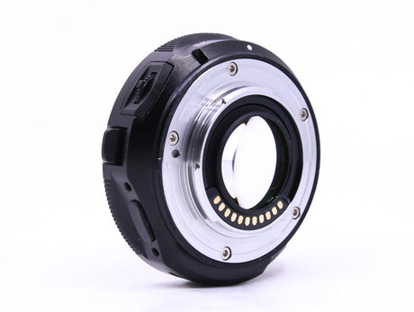 Metabones EF vers Micro Four Thirds T Speed Booster ULTRA 0,71x