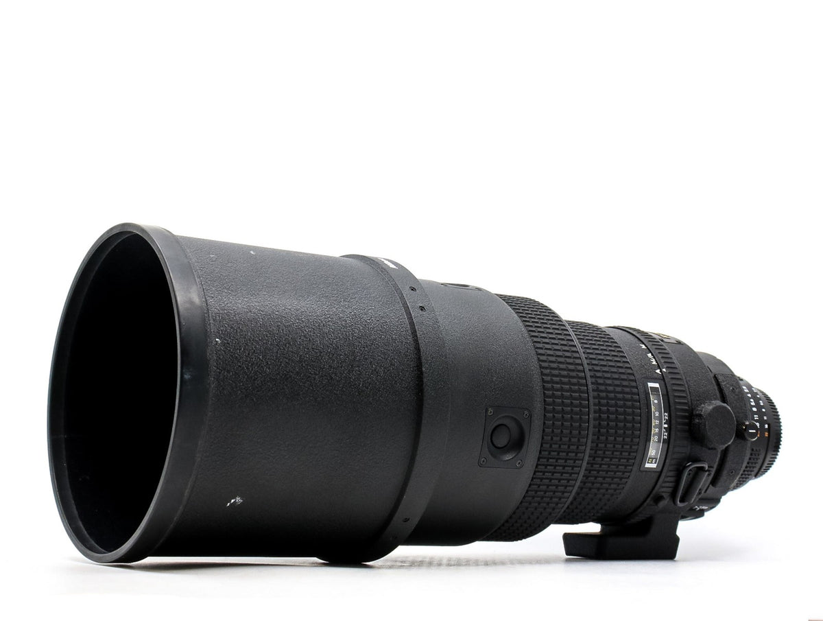 Nikon AF Nikkor 300mm f/2.8 IF ED · image principale