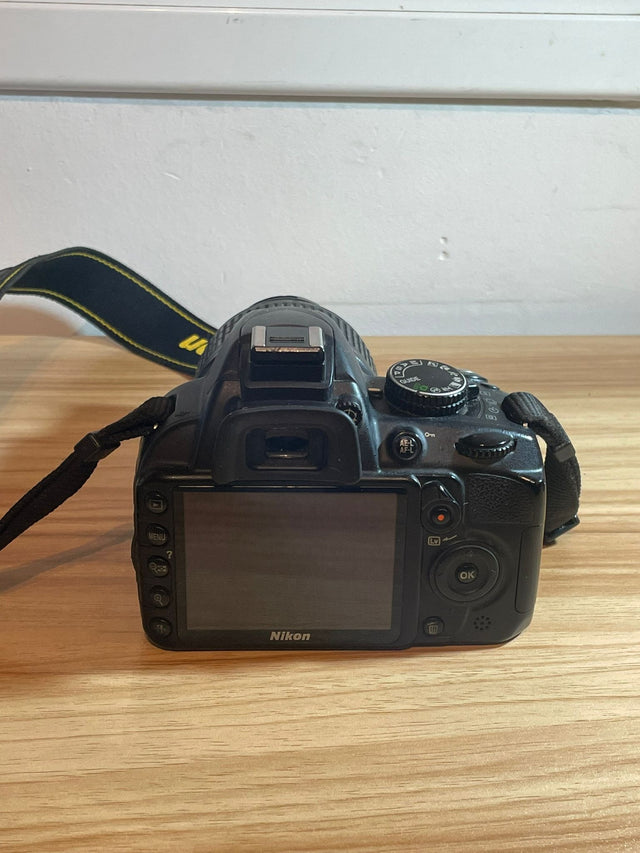 NikonD3100c9f889fa-f8d8-4c9e-9d98-2f1eded97933