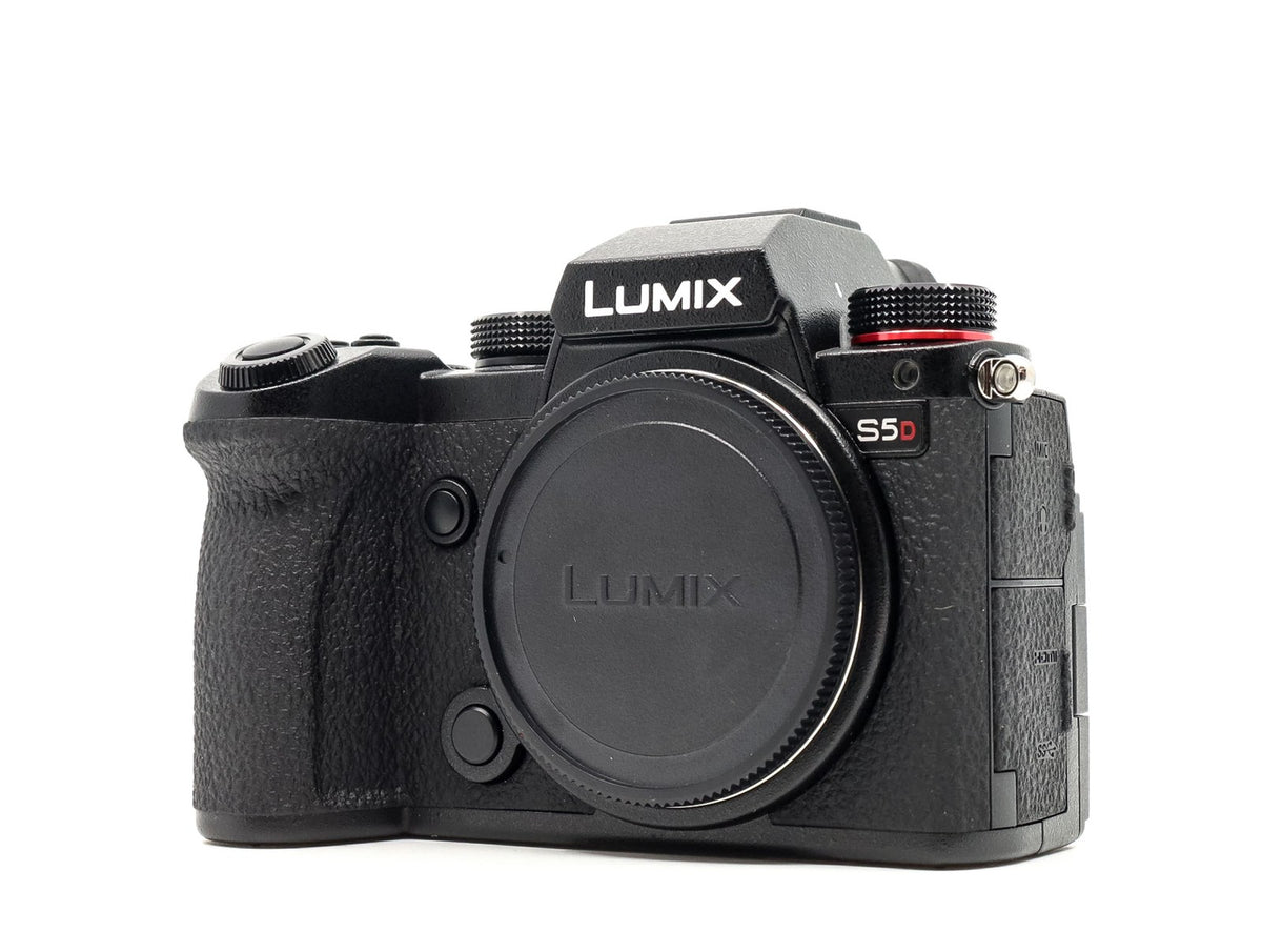 Panasonic Lumix DC-S5D · image principale