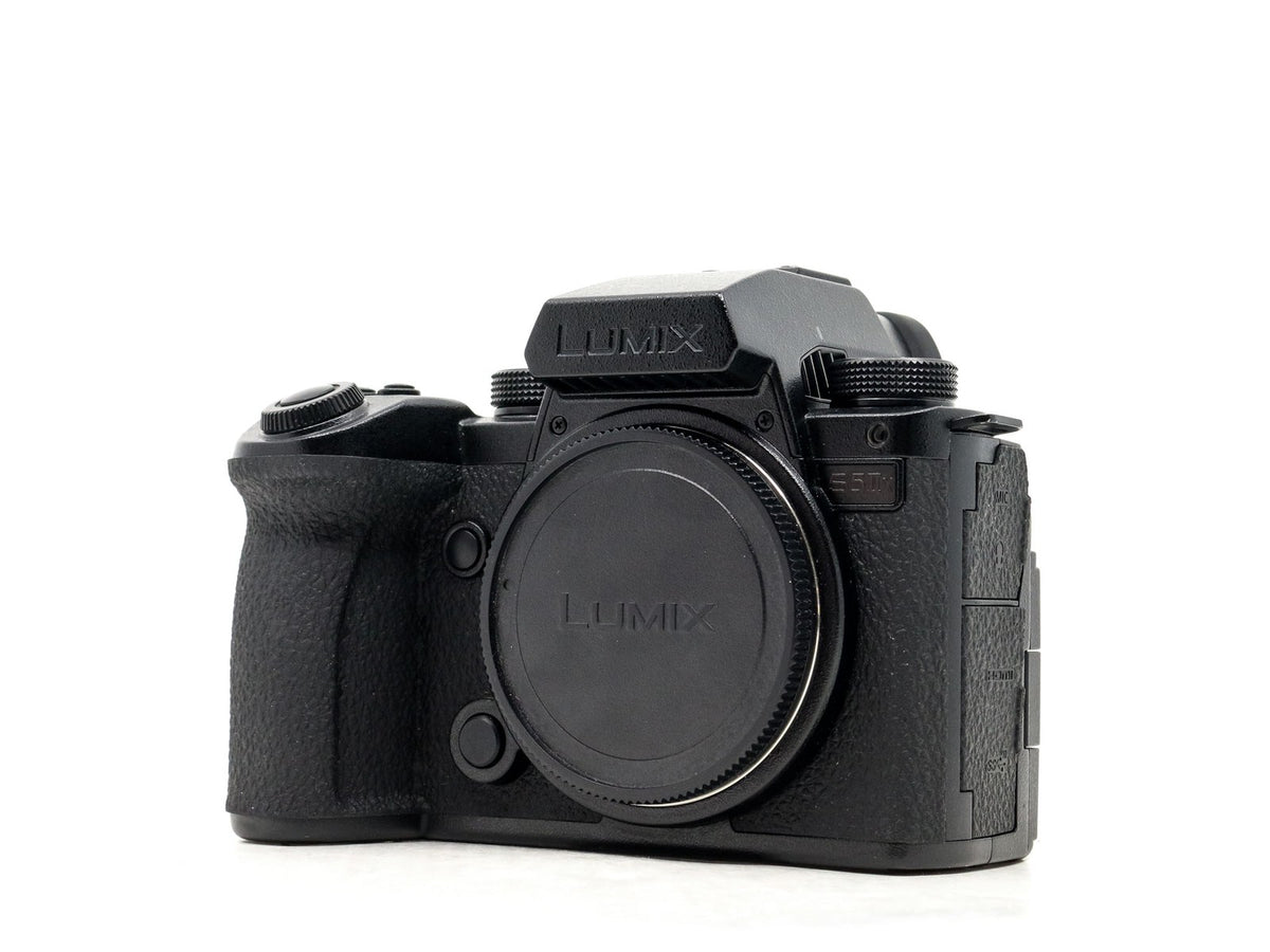 Panasonic Lumix S5 IIX · image principale