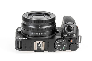 Nikon Z30 con NIKKOR Z DX 16-50/3,5-6,3 VR