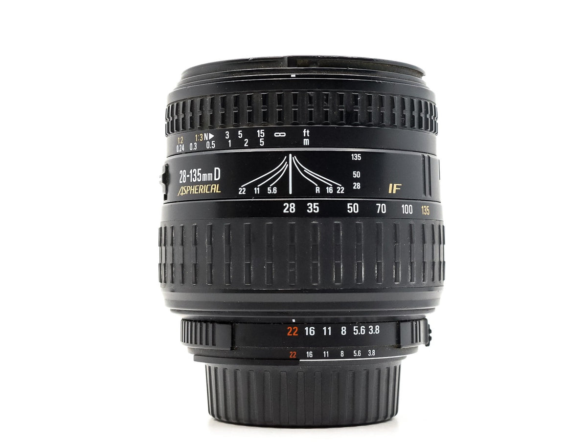 Sigma 28-135mm f/3.8-5.6 Macro Aspherical IF - Nikon Fit · image principale