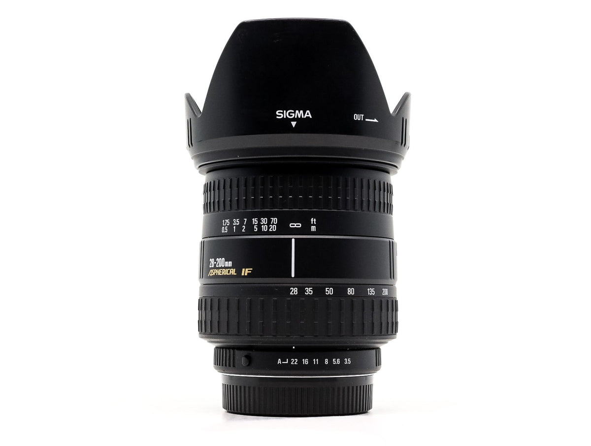 Sigma 28-200mm f/3.5-5.6 Aspherical IF Macro - Sigma SA Fit · image principale