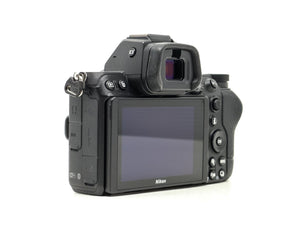 Nikon Z5 - segunda mano - excelente estado - detalle 4 de 4 - SKU 3784549 - Camera Market