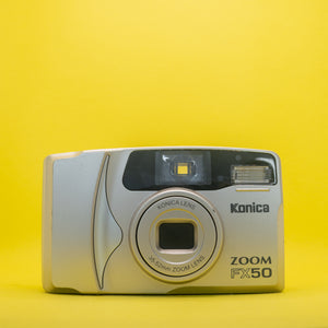 Fotocamera a pellicola Konica FX Zoom 50 - 35 mm Premium